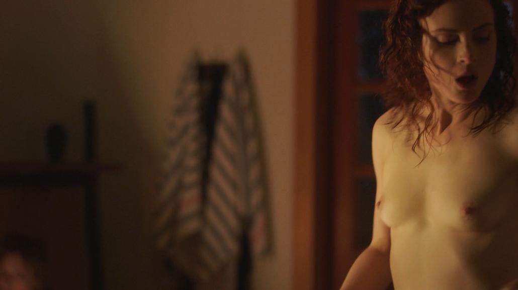 Emily beecham tits - 🧡 Emily Beecham nude sex Claire Foy nude shower - Pul...