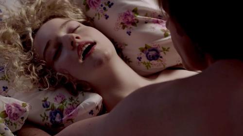 Julia garner sex scenes - 🧡 Watch Online - Juno Temple, Julia Garner - On....