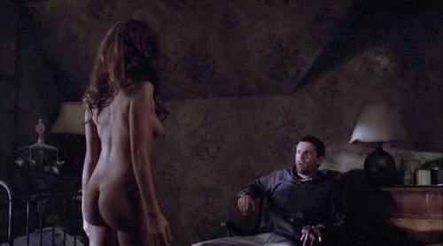 Chelah Horsdal Full Naked – Masters Of Horror (1:28) | NudeBase.com